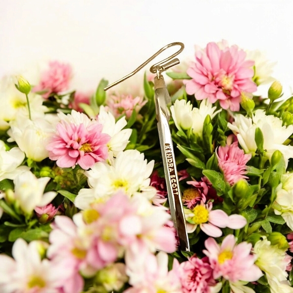 KENDRA SCOTT Green Danielle Chalcedony Glass Drop Statement Earrings w Dust Bag - Picture 6 of 8